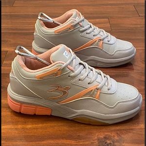 Gravity Defyer Shoes